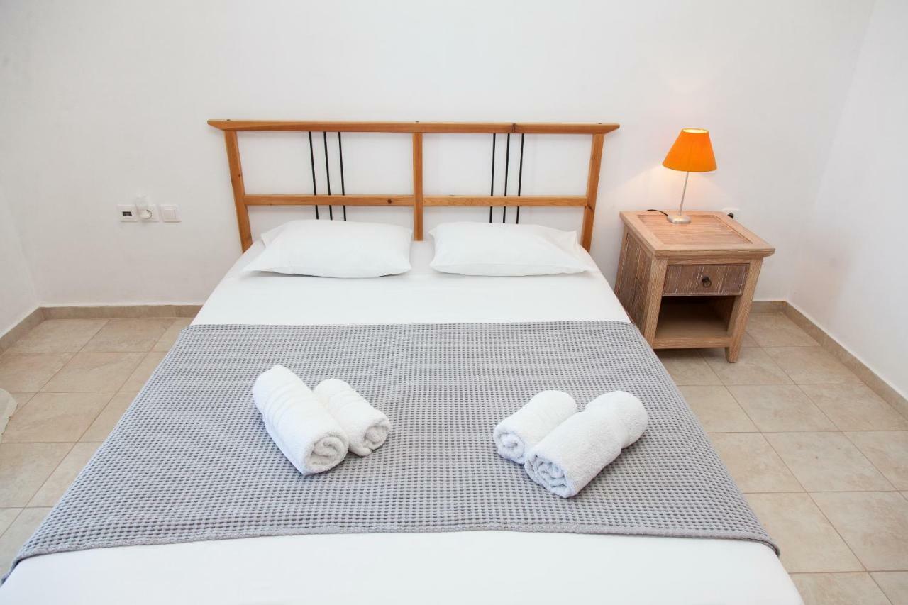Karthean Villas Ioulis Екстер'єр фото
