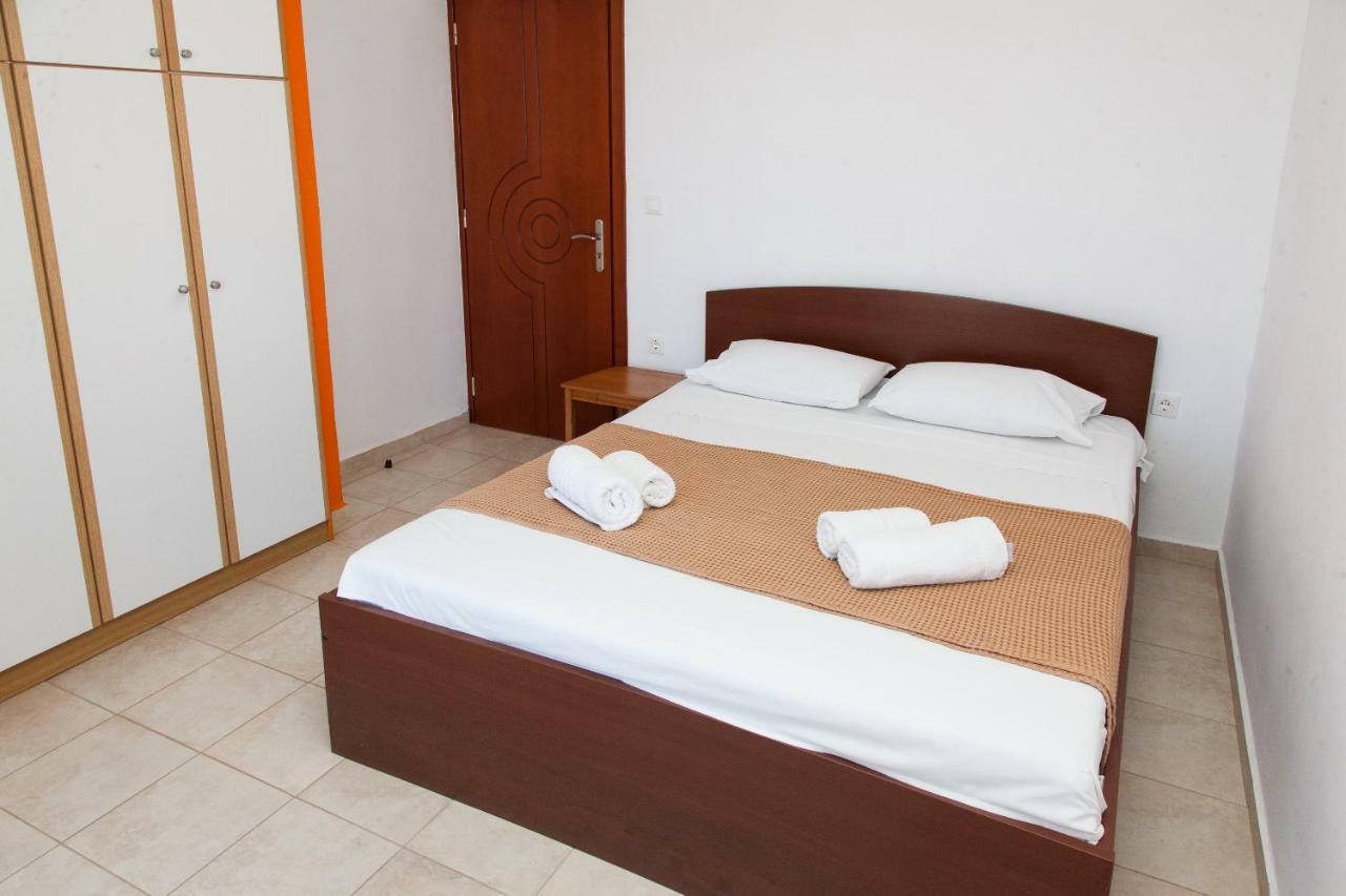 Karthean Villas Ioulis Екстер'єр фото