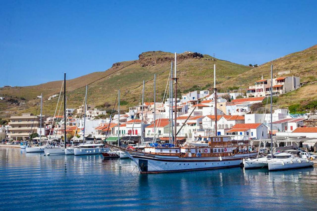 Karthean Villas Ioulis Екстер'єр фото
